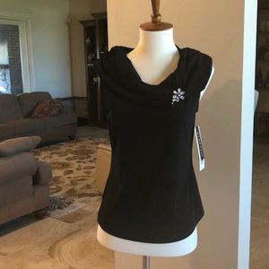 Ladies I.N. Studio Petite Black Sleeveless Top P/M